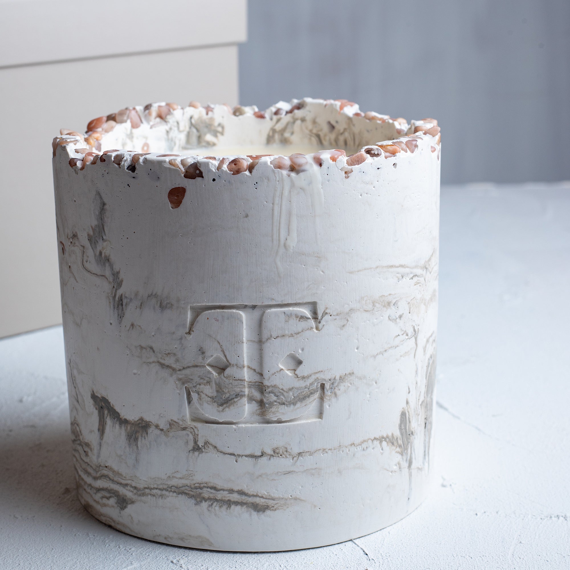 Sun and Caramel Taşlı - Lux Mum (1.2 KG)