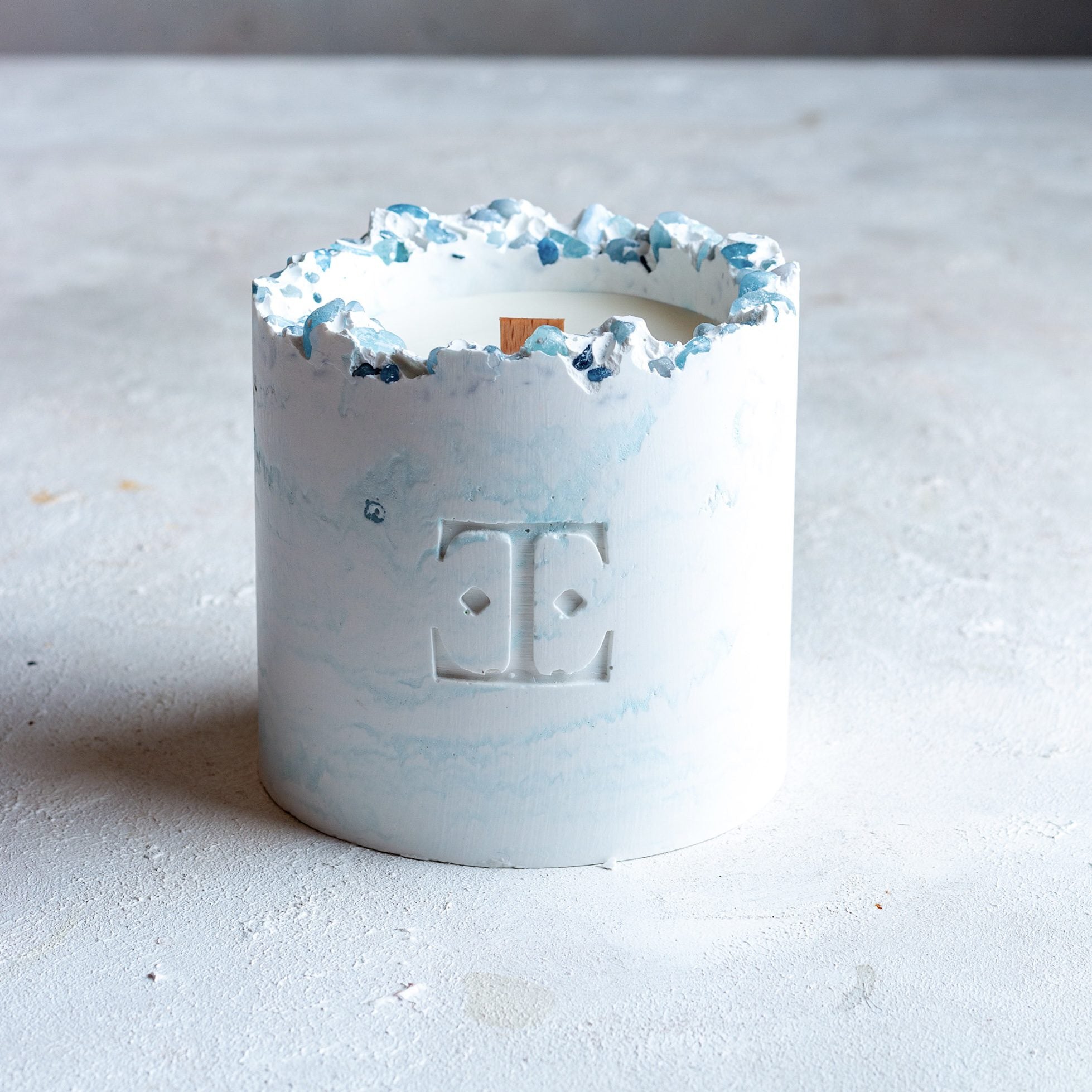 Ocean Wave Taşlı - Büyük Mum (300 G)