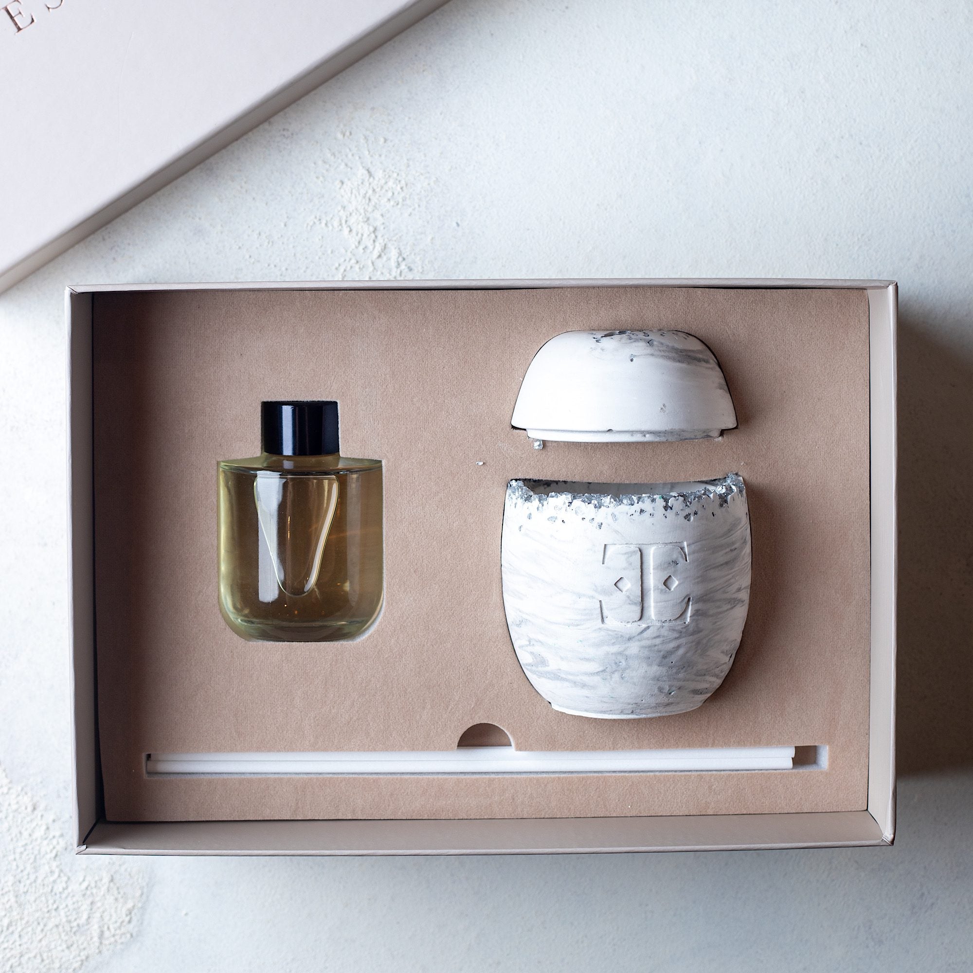 Silver Muse Oda Kokusu Seti